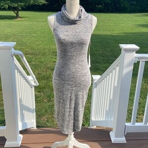 Leith Cowl Neck Sleeveless Midi Sweater
Dress Sz XS NWT
